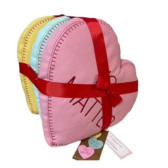 🖨️ Cashmere and cupcakes Valentine’s Day pillows - Picture 8 of 14